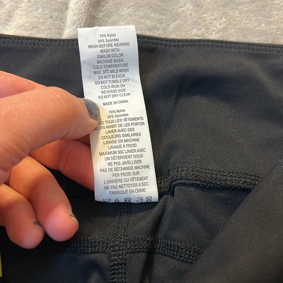 Zyia black leggings with yellow stripe - Picture 5 of 6